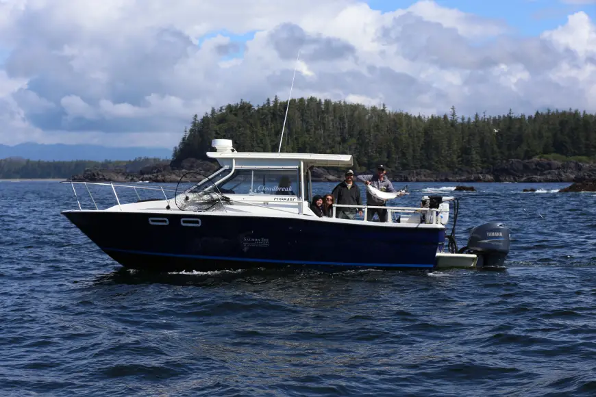 29' Trophy with twin 250 Yamahas